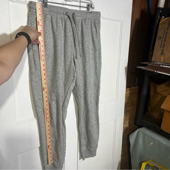 Goodfellow & Co The Every Wear Jogger Gray Super Soft
Size Large - Picture 5 of 7